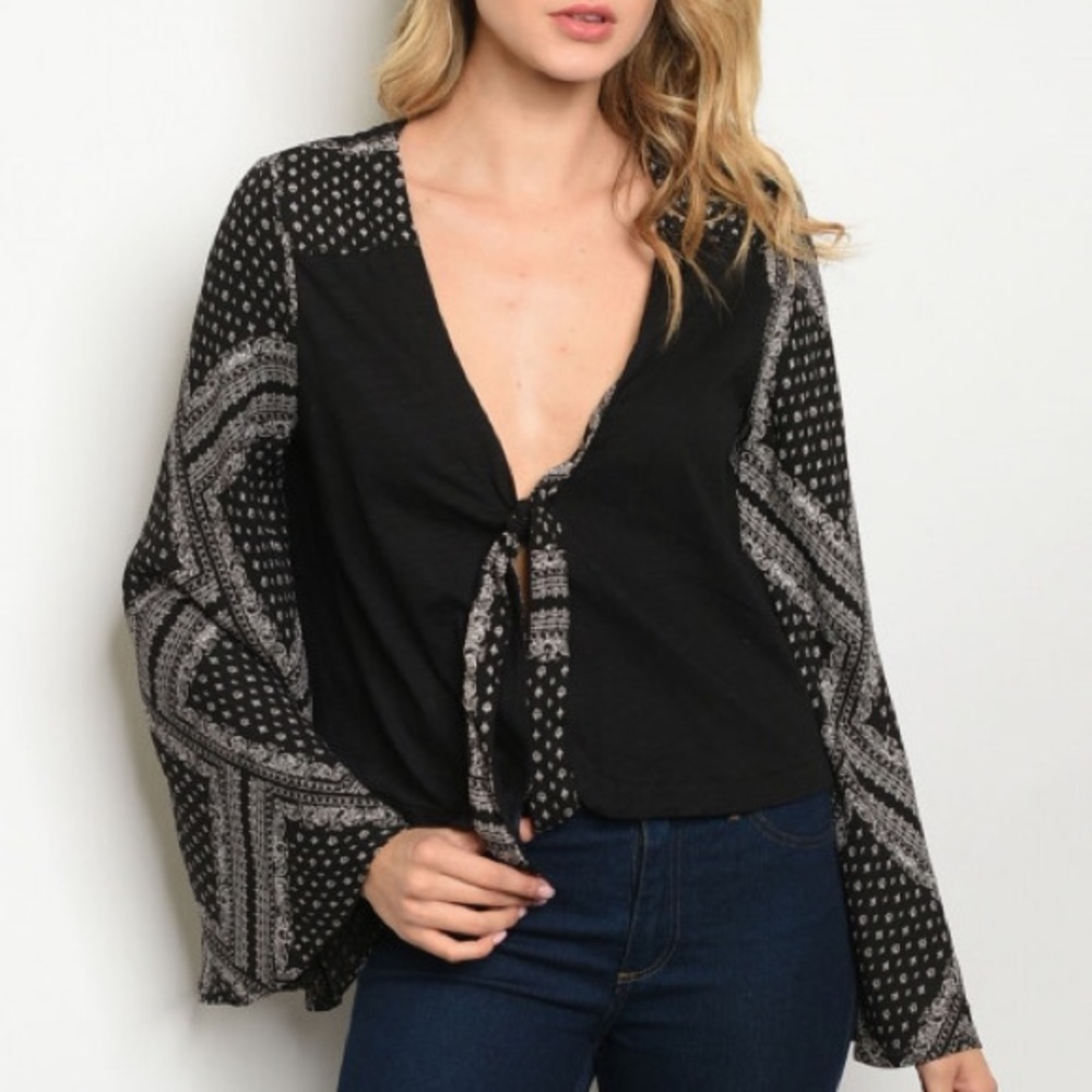 Pretty Bell Sleeve Open Long Tie Shirt! - Picture 1 of 5